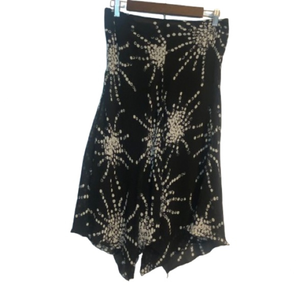 The Limited Silk Hankerchief Black and White Patterned Women's Skirt Size 10